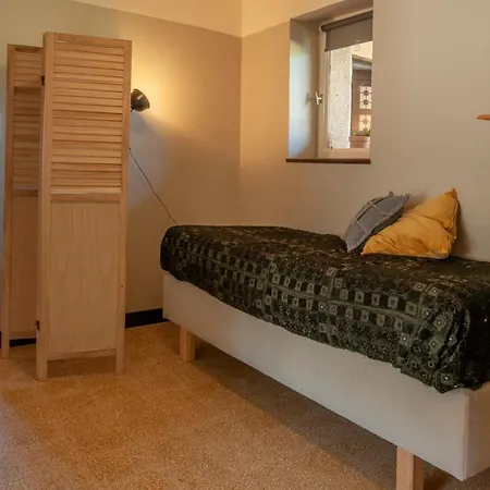 Escudes Bed & Breakfast