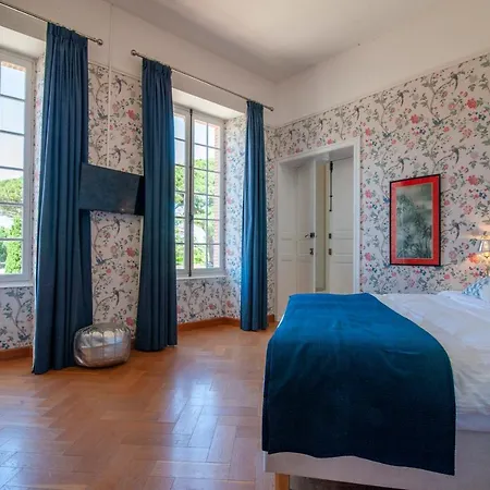 Escudes 住宿加早餐酒店 Vigueron