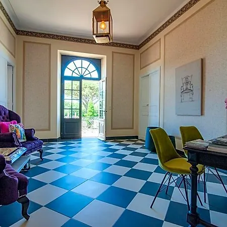 Escudes Bed & Breakfast